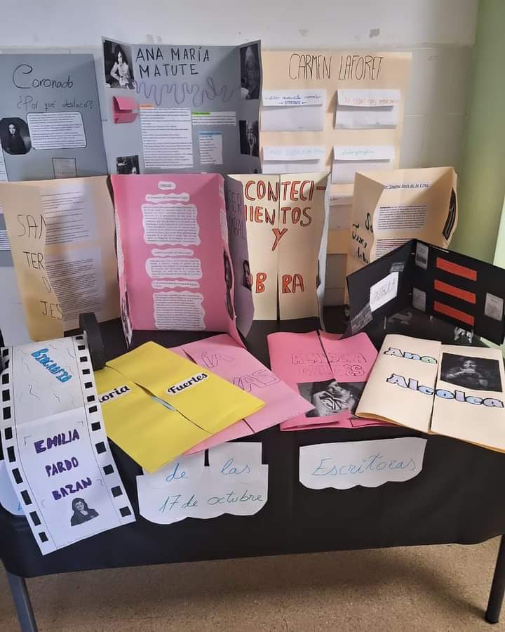 mujer escritora